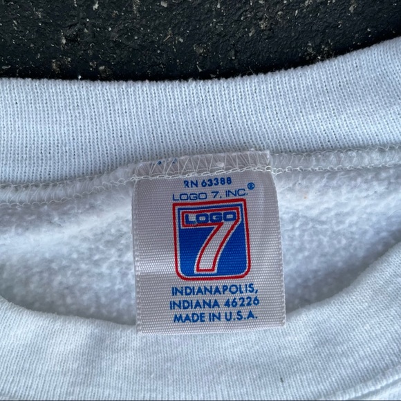 Vintage Atlanta Crewneck Puff Print - Picture 4 of 4